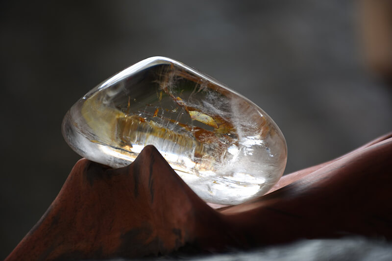 vật phẩm phong thủy cho người mệnh Kim